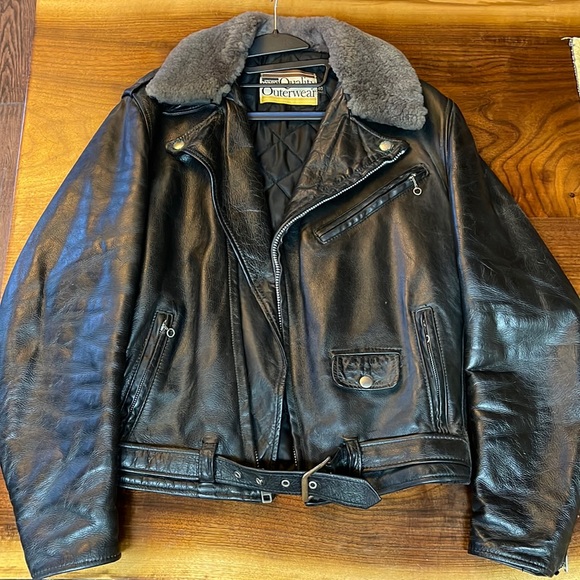 Montgomery Ward Other - Vintage black leather motorcycle jacket men’s 40 tall.